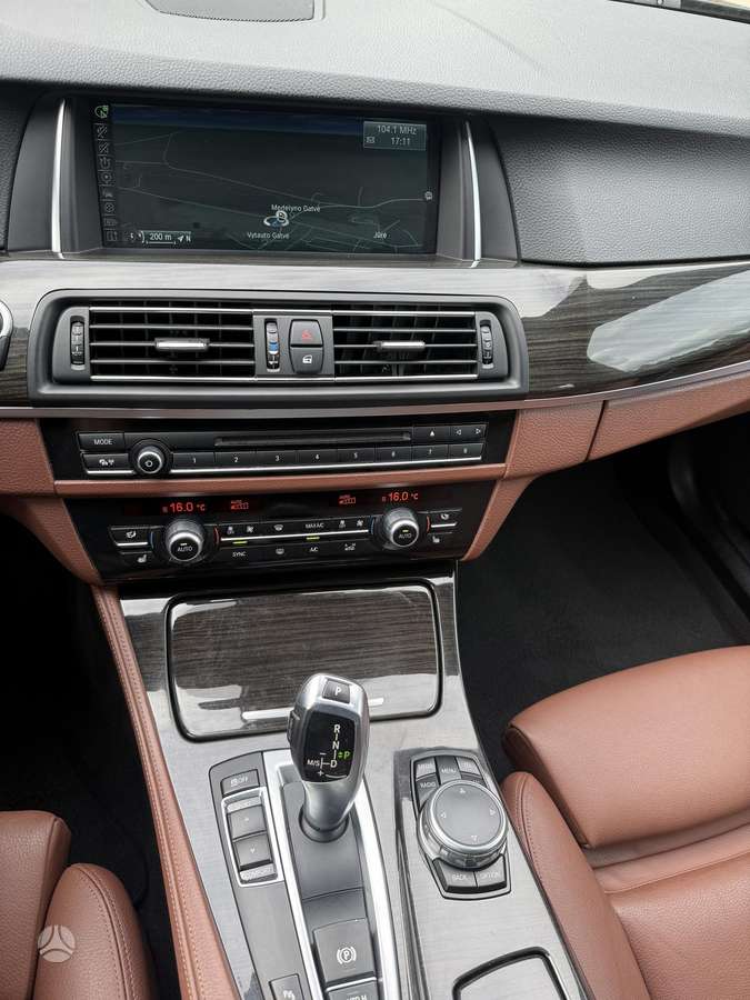 BMW 525, 2.0 l., Универсал