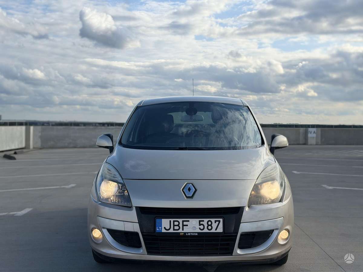 Renault Scenic - 2