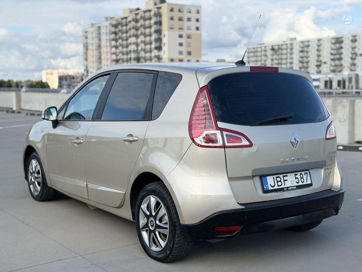 Renault Scenic - 6