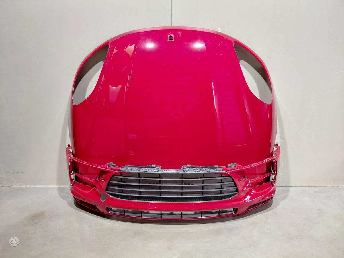Porsche Macan hood (front, rear), bumpers