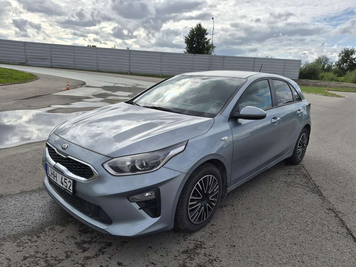 Kia Ceed, 1.6 l., Хэтчбек