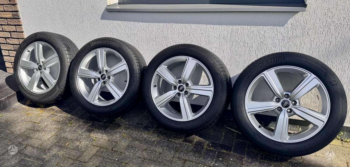 Audi, light alloy, R20