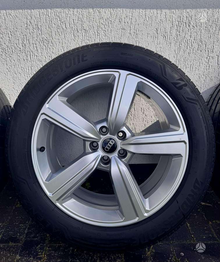 Audi, light alloy, R20