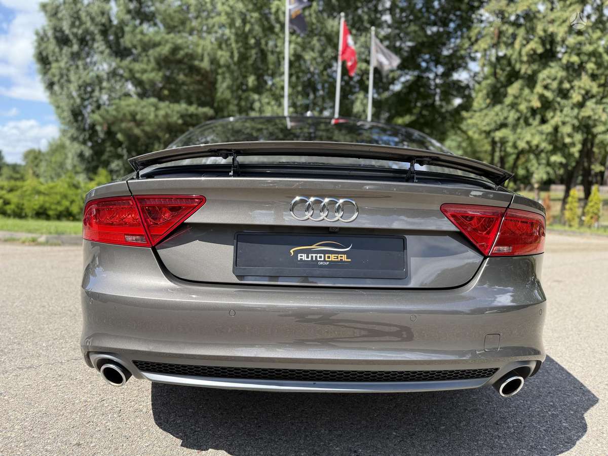 Audi A7, 3.0 l., coupe