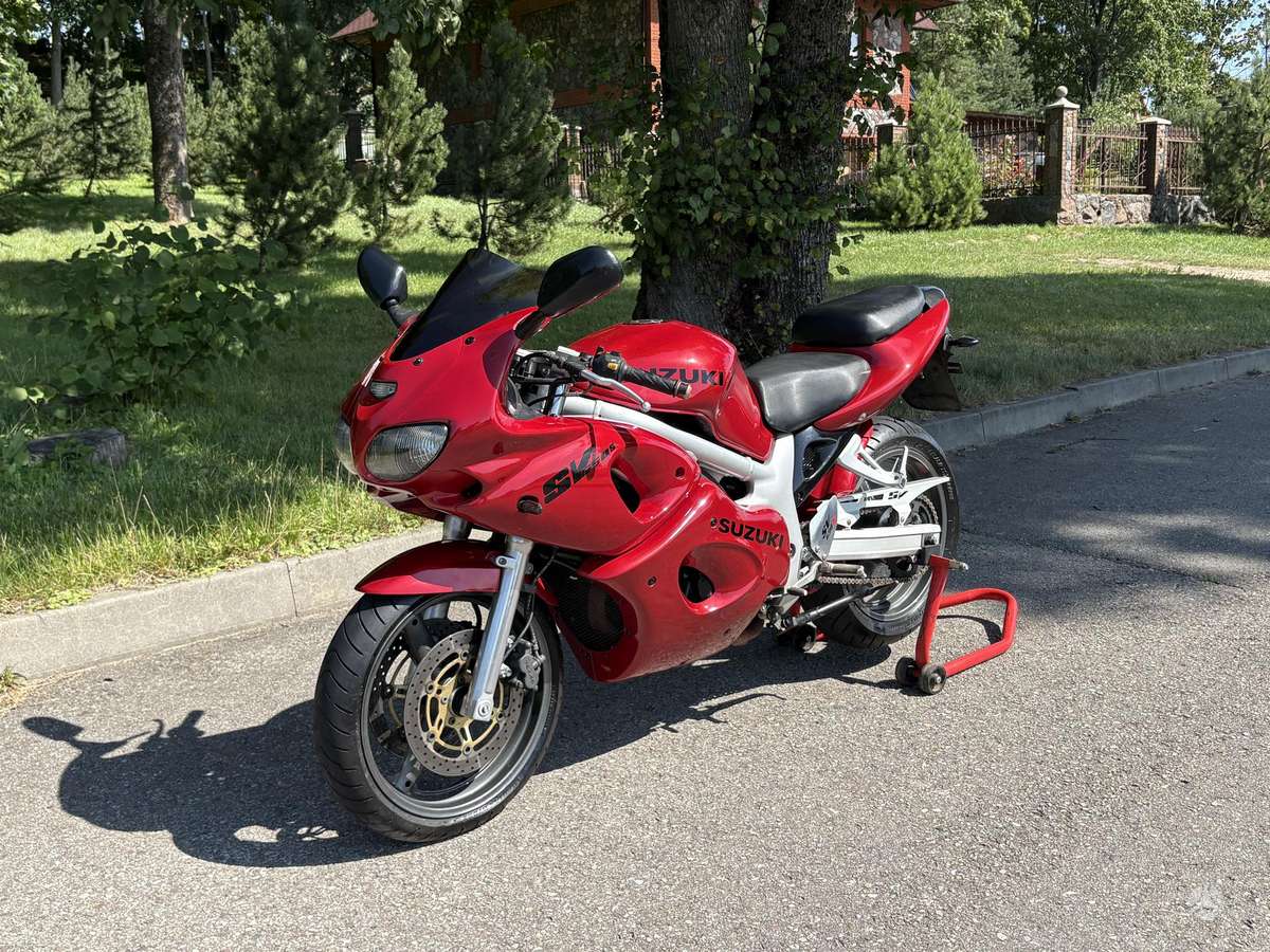 Suzuki SV 650cc, supermoto