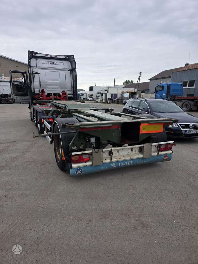 D-TEC Combi Trailer CT-43-04D, container