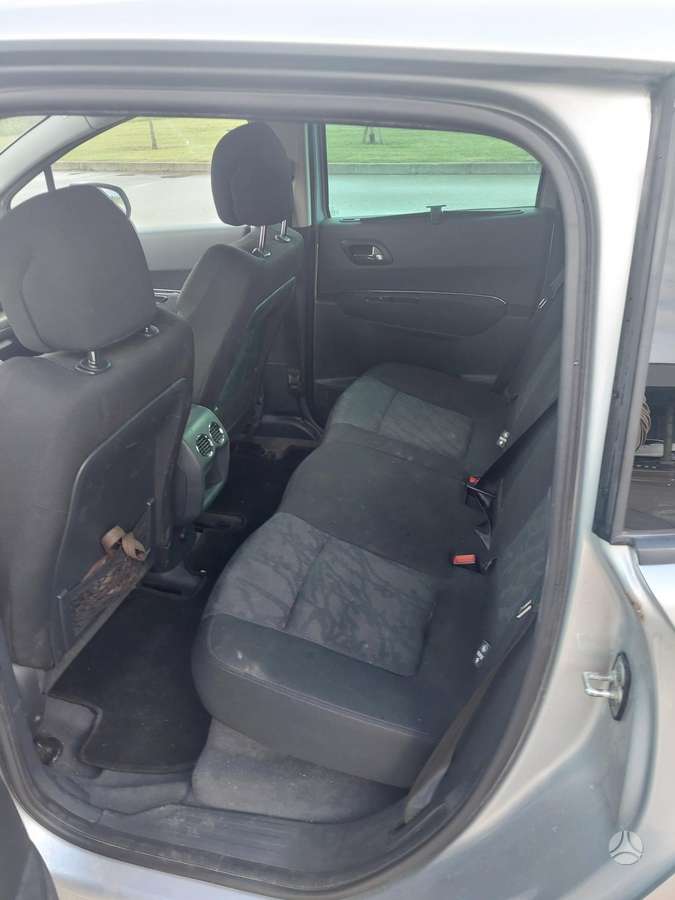 Peugeot 3008 - 8