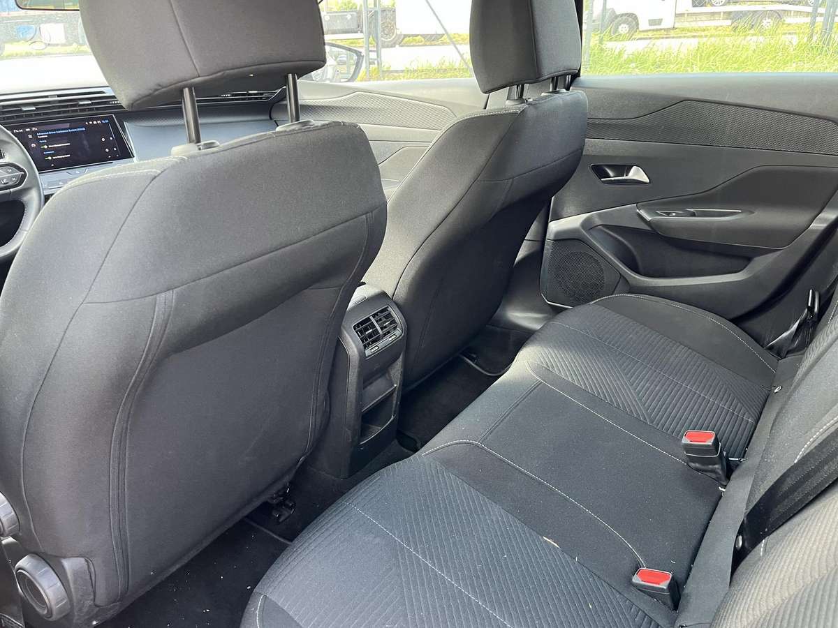 Peugeot 308, 1.2 l., Универсал