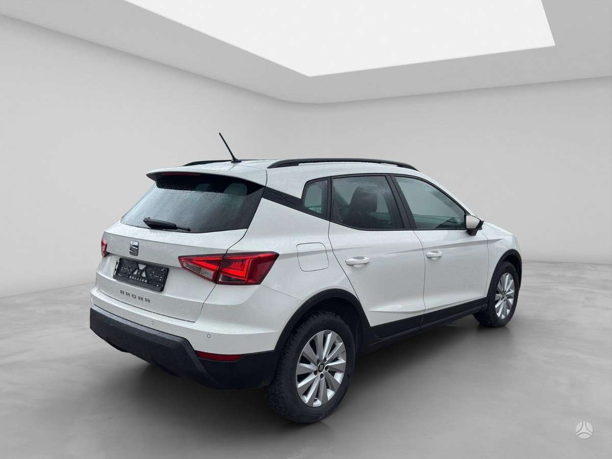 SEAT Arona - 6