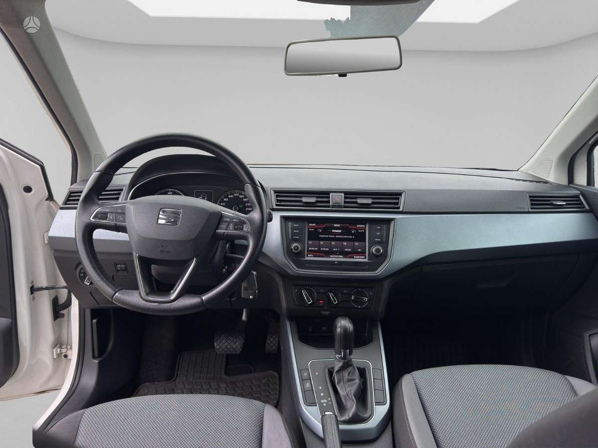 SEAT Arona - 7