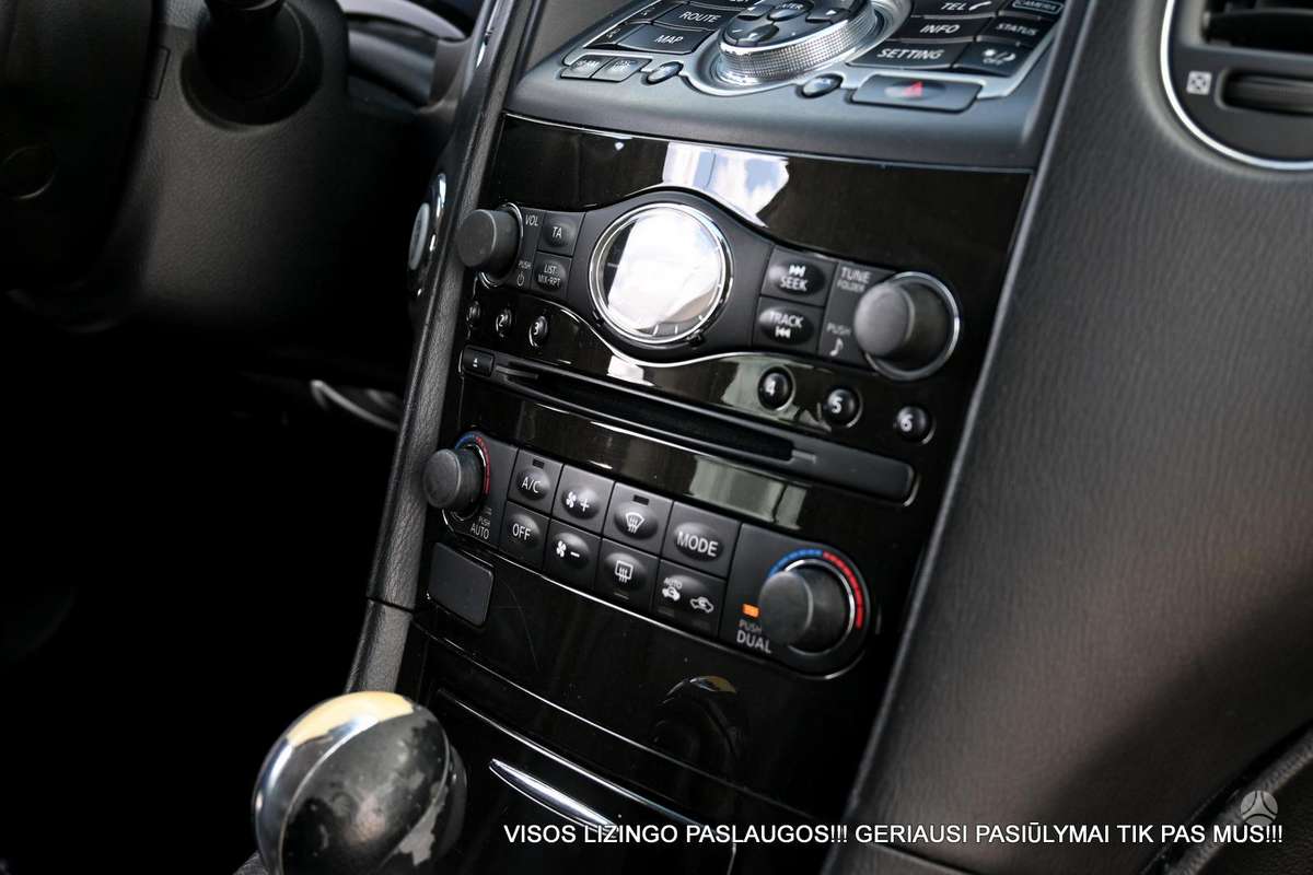 Infiniti EX30 2011 — photo 27