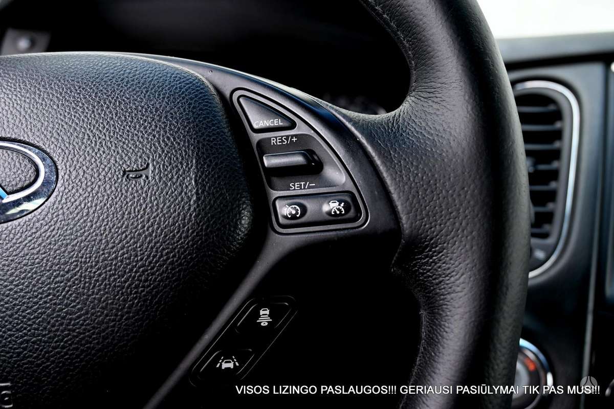 Infiniti EX30 2011 — photo 36