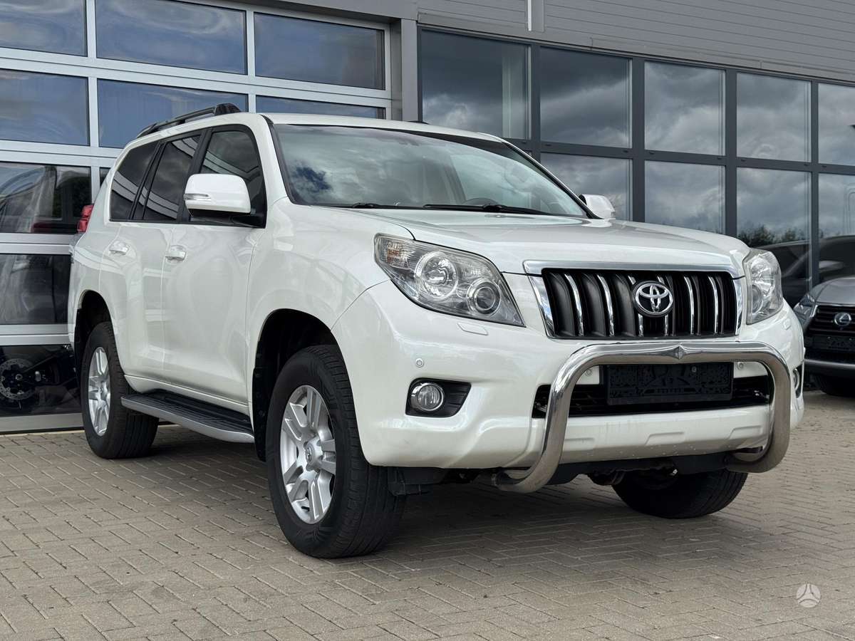 Toyota Land Cruiser - 5