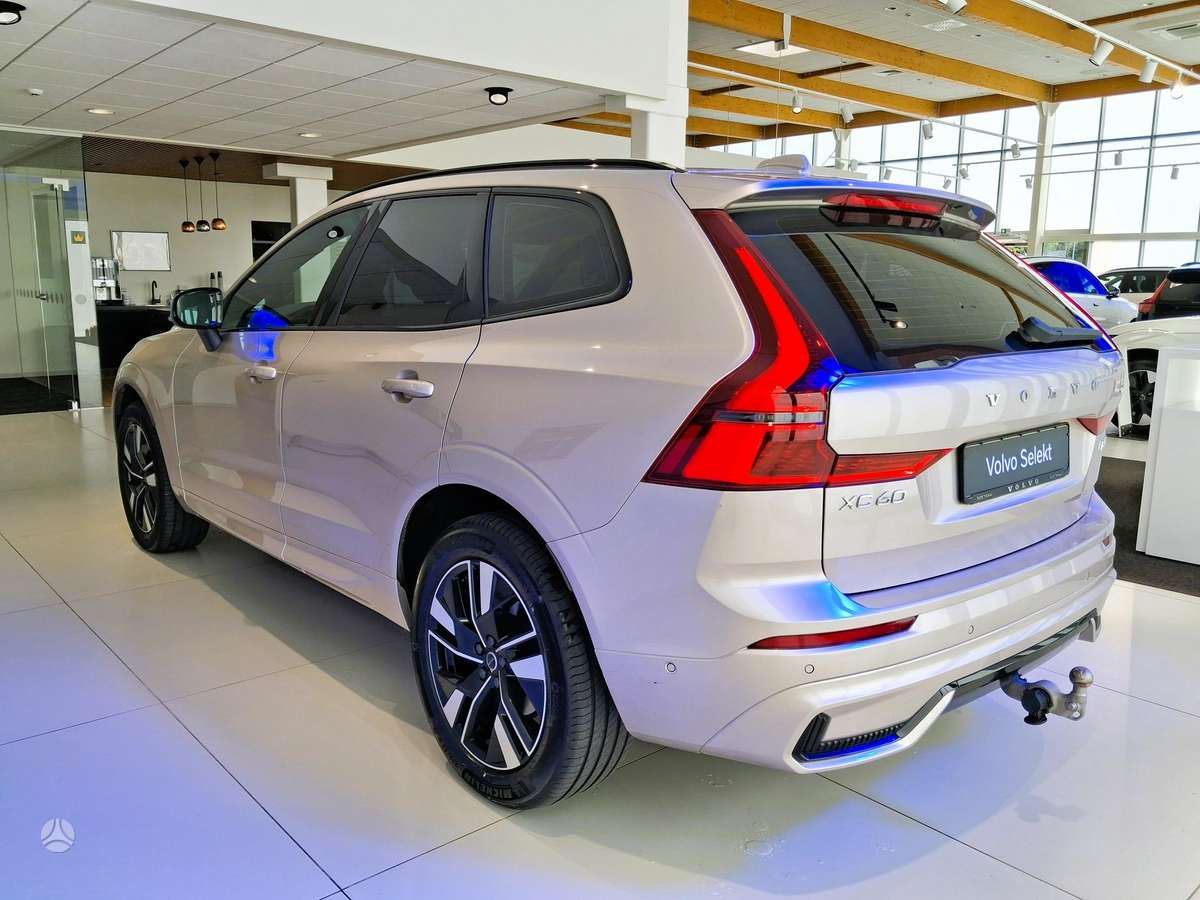 Volvo XC60 - 2