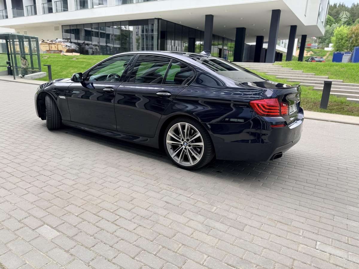 BMW M550, 3.0 l., Седан