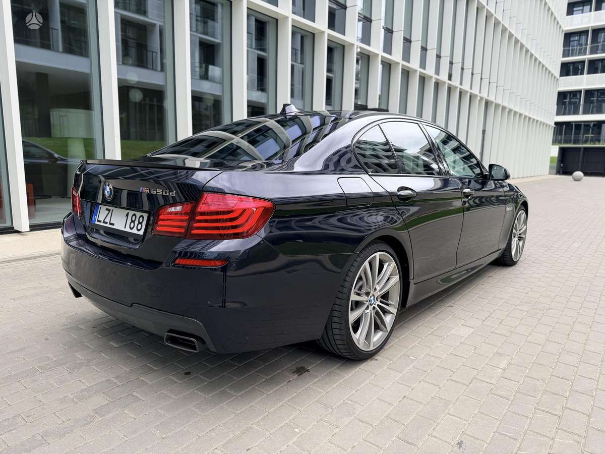 BMW M550, 3.0 l., Седан