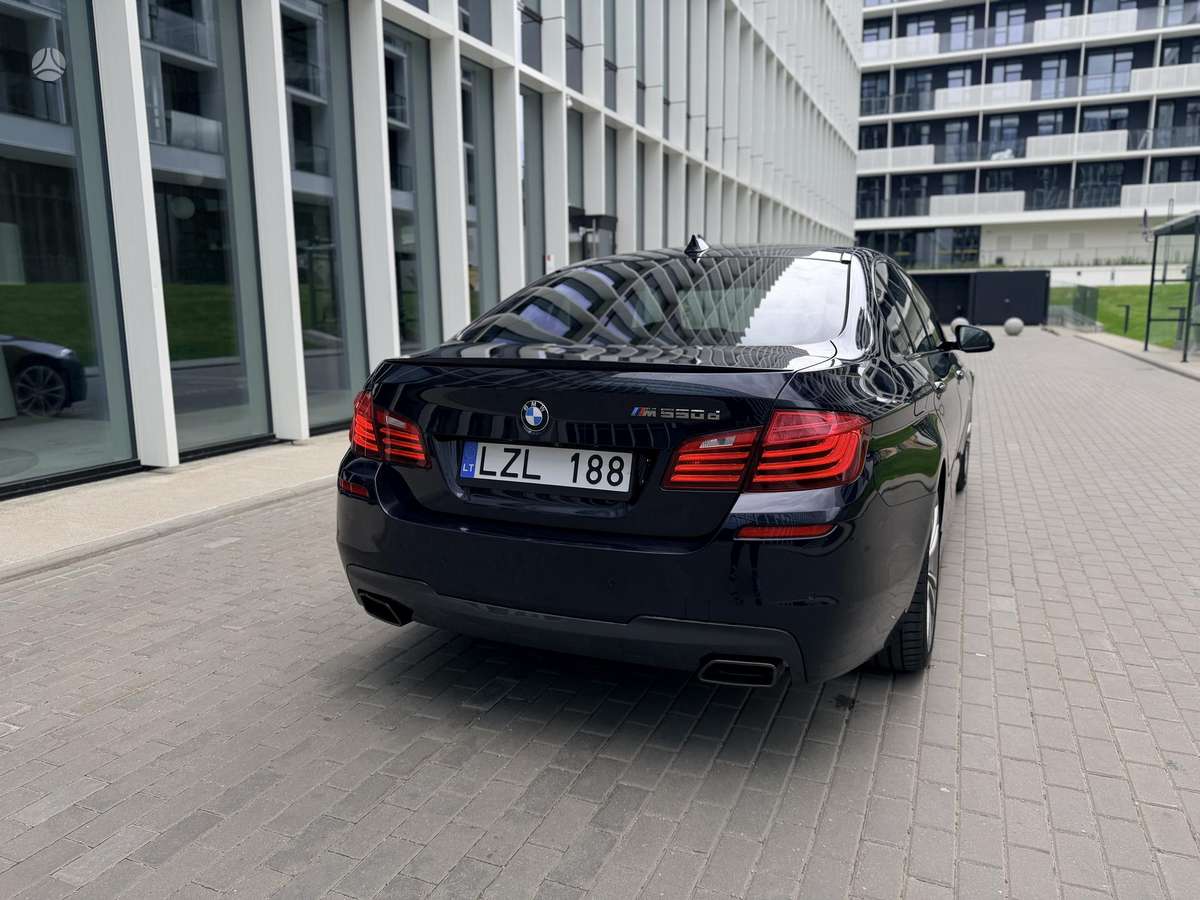 BMW M550, 3.0 l., Седан