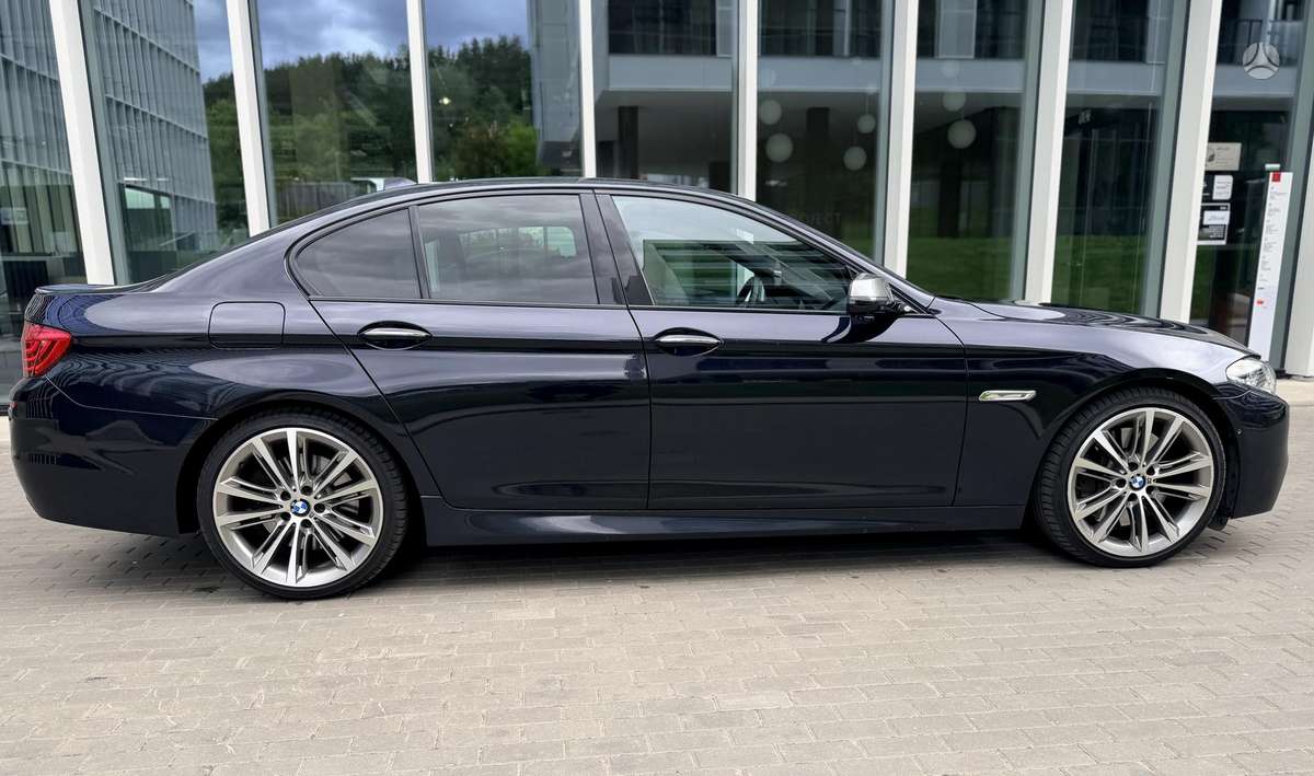 BMW M550, 3.0 l., Седан