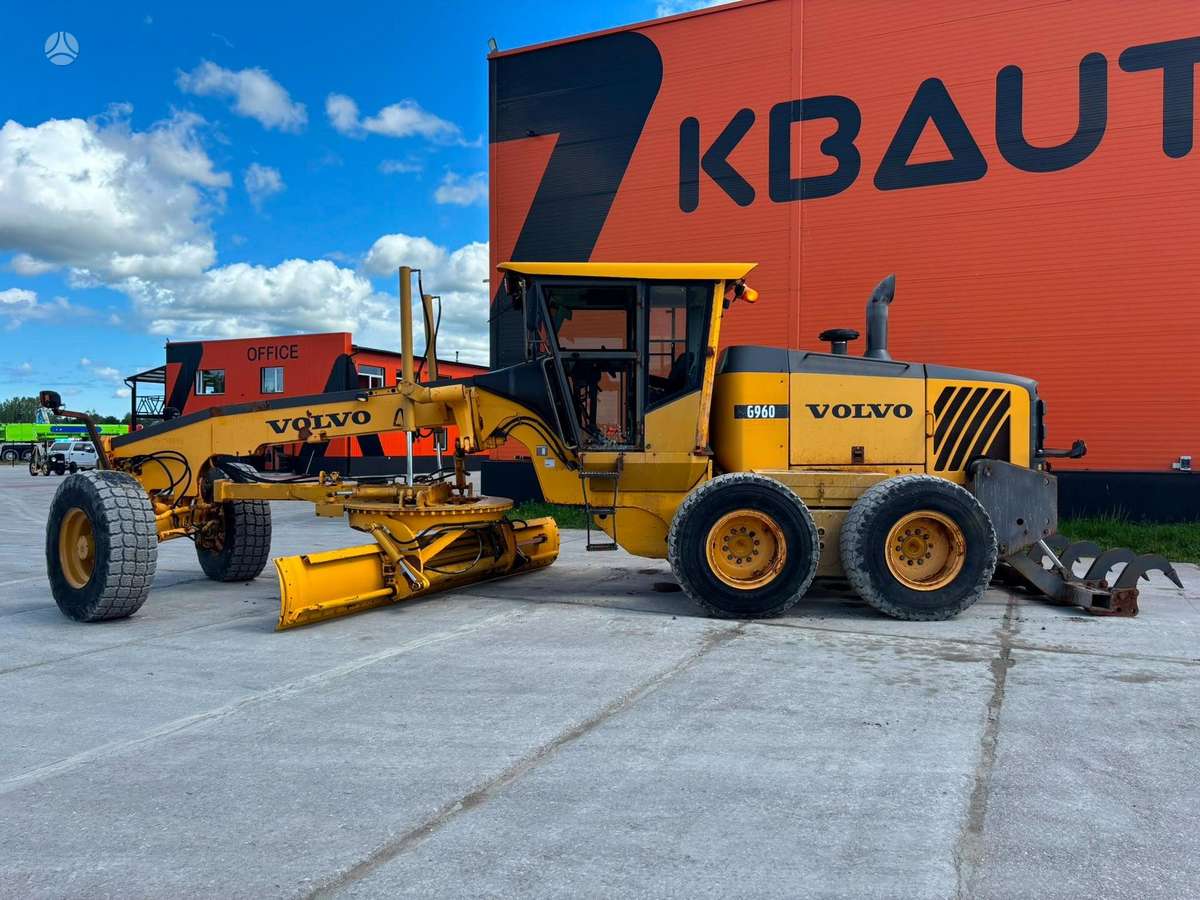 Volvo G960, cits