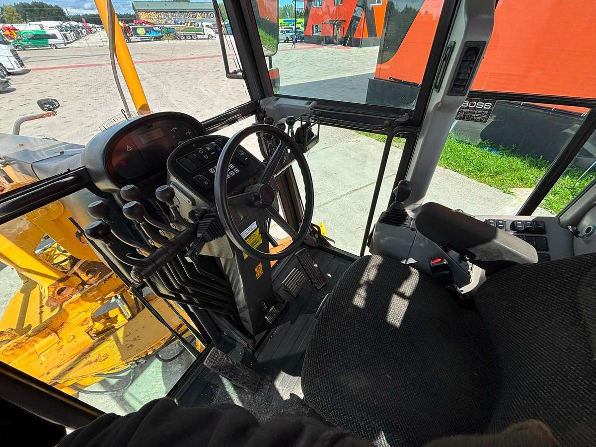 Volvo G960, other