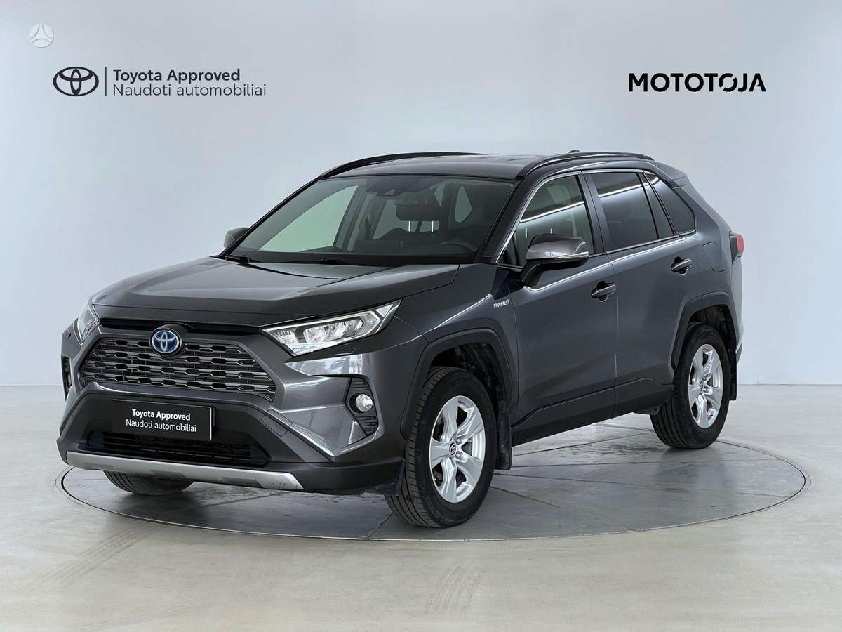 Toyota RAV4 - 1