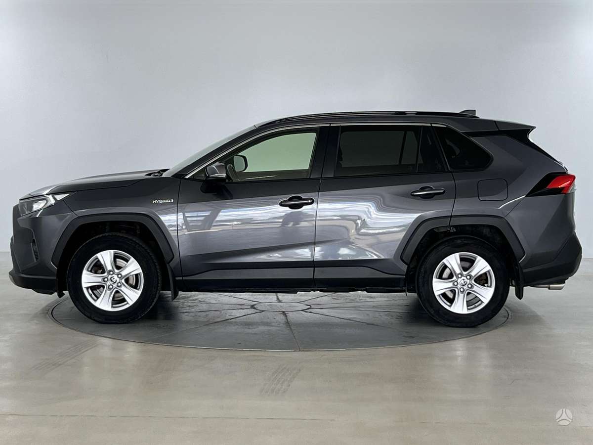 Toyota RAV4 - 3