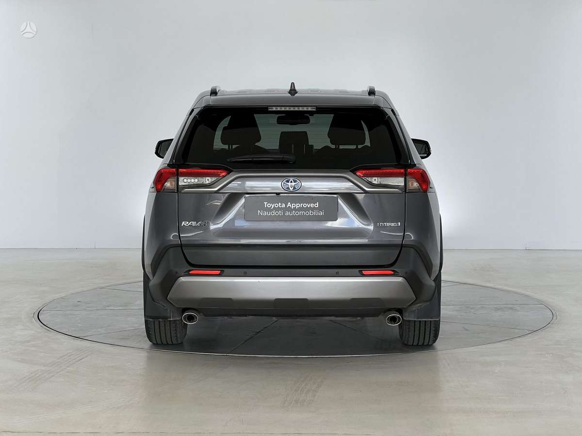 Toyota RAV4 - 4