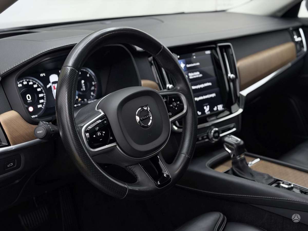 Volvo V90, 2.0 l., Универсал