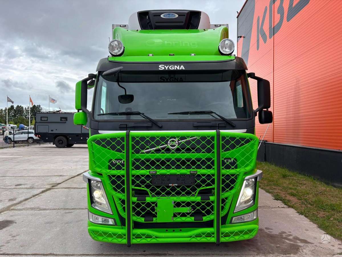 Volvo FM 370 6x2*4, рефрижераторы