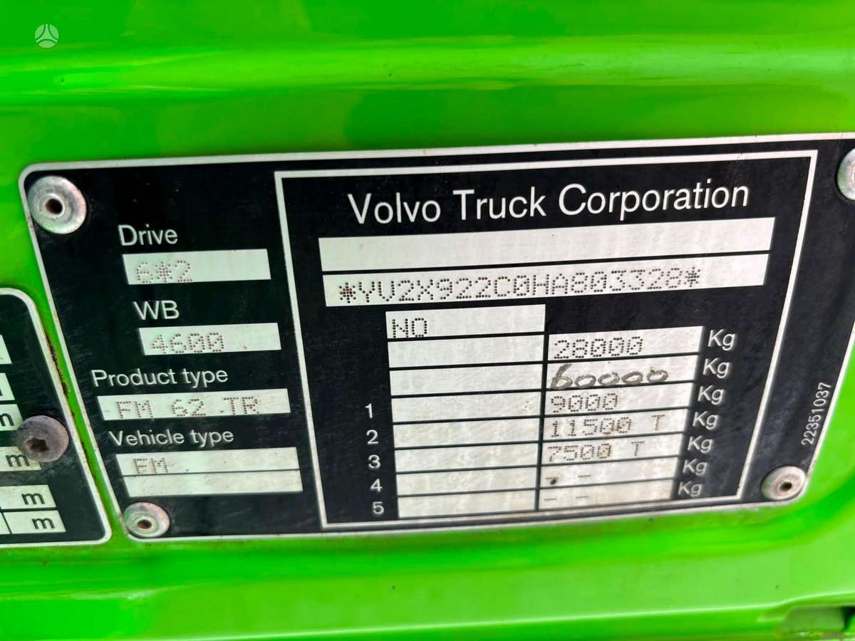 Volvo FM 370 6x2*4, рефрижераторы
