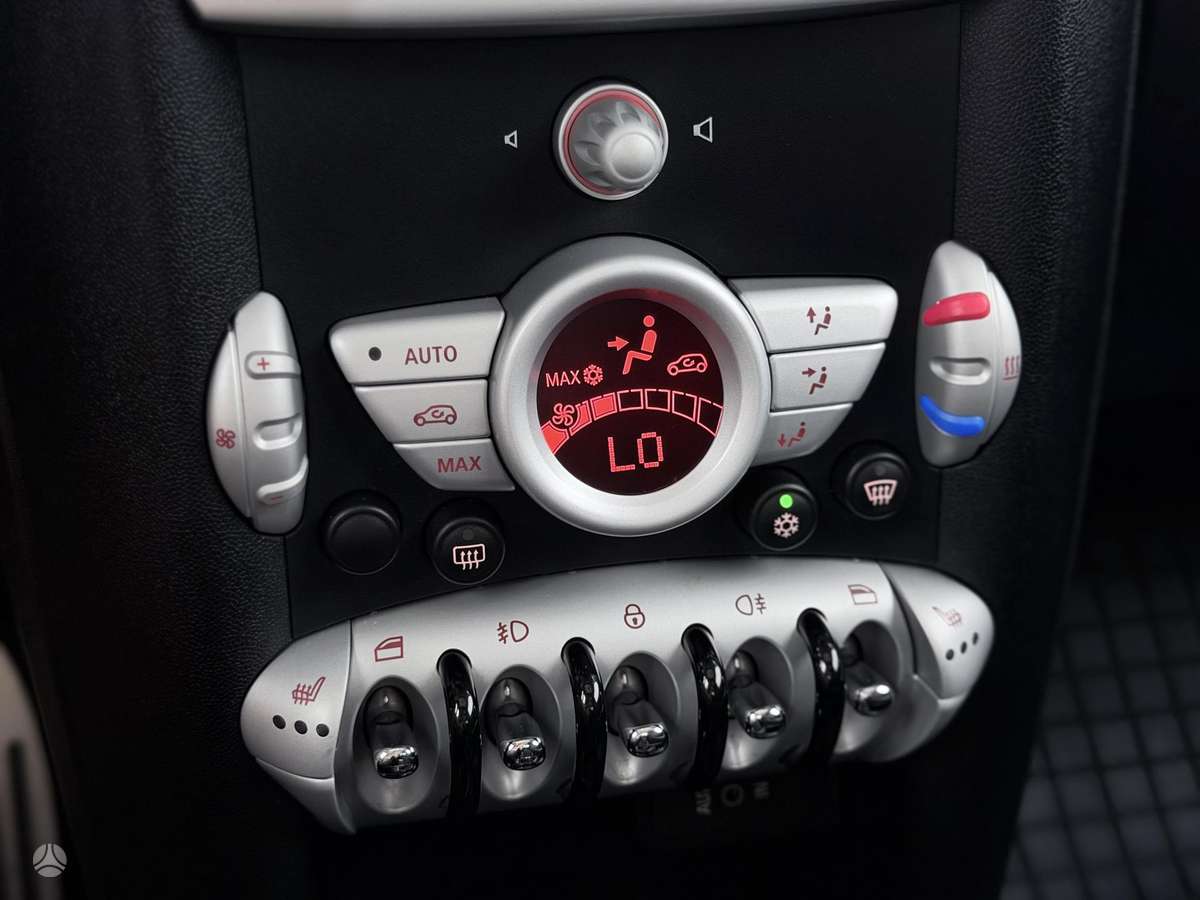 Mini Cooper S, 1.6 l., hatchback