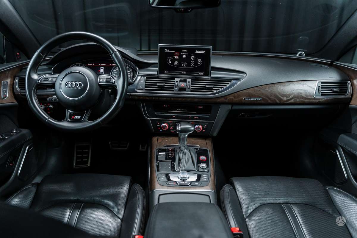 Audi S7, 4.0 l., Седан