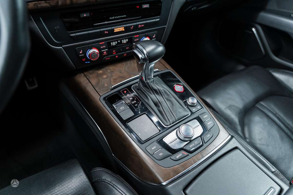 Audi S7, 4.0 l., Седан