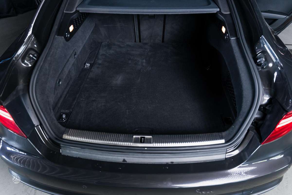 Audi S7, 4.0 l., Седан
