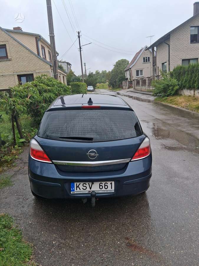Opel Astra, 1.9 l., hatchback