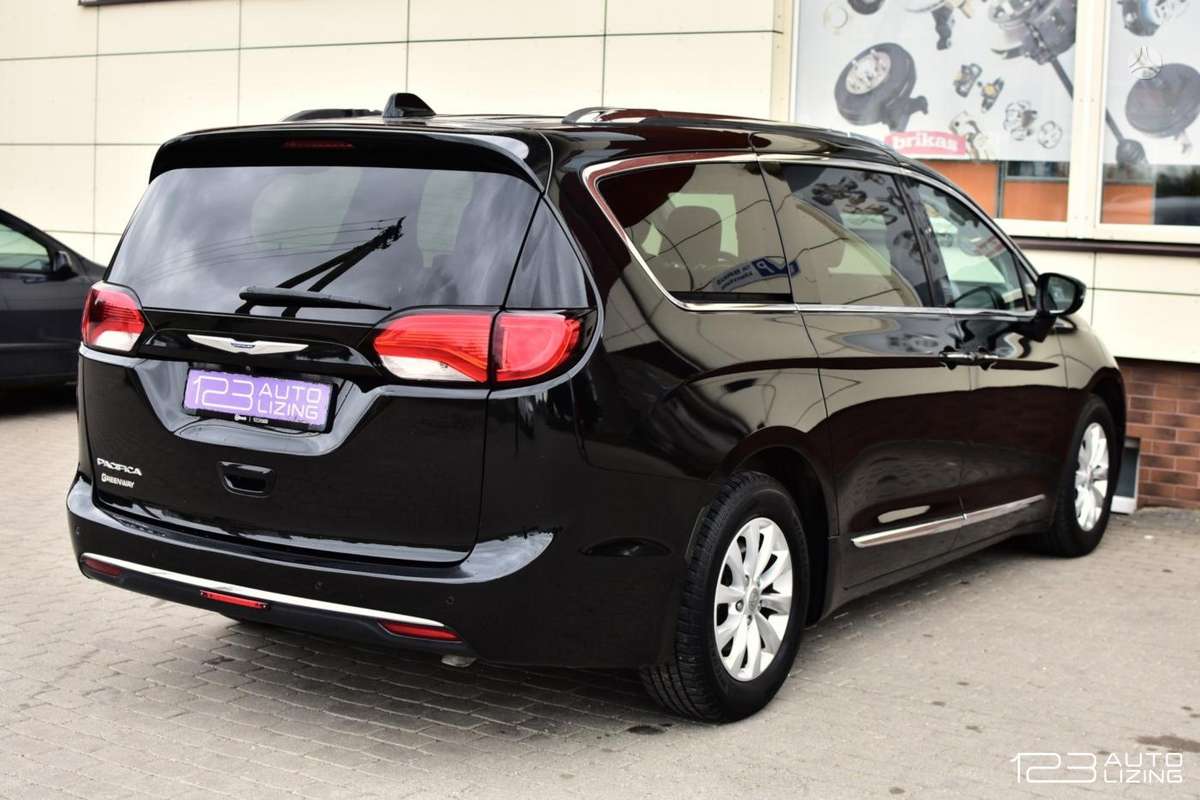 Chrysler Pacifica, 3.6 l., Минивэн
