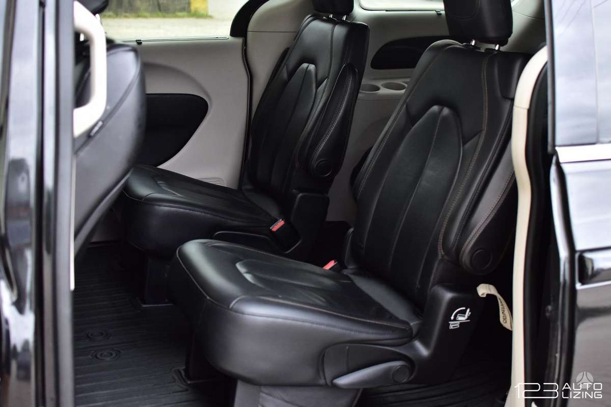 Chrysler Pacifica, 3.6 l., Минивэн