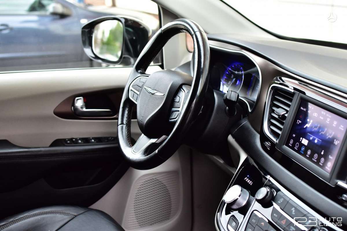 Chrysler Pacifica, 3.6 l., Минивэн