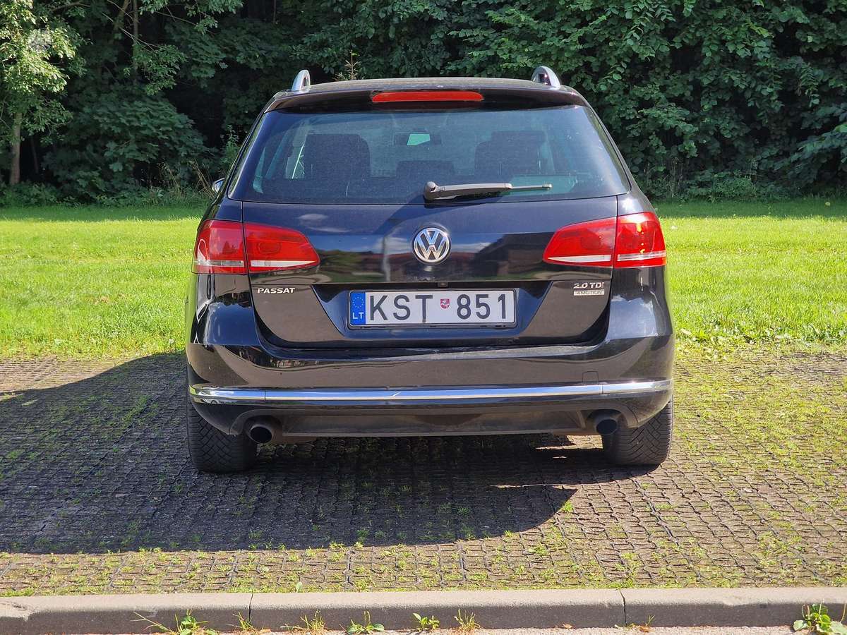 Volkswagen Passat, 2.0 l., Универсал