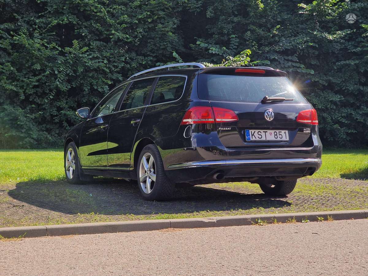 Volkswagen Passat, 2.0 l., Универсал