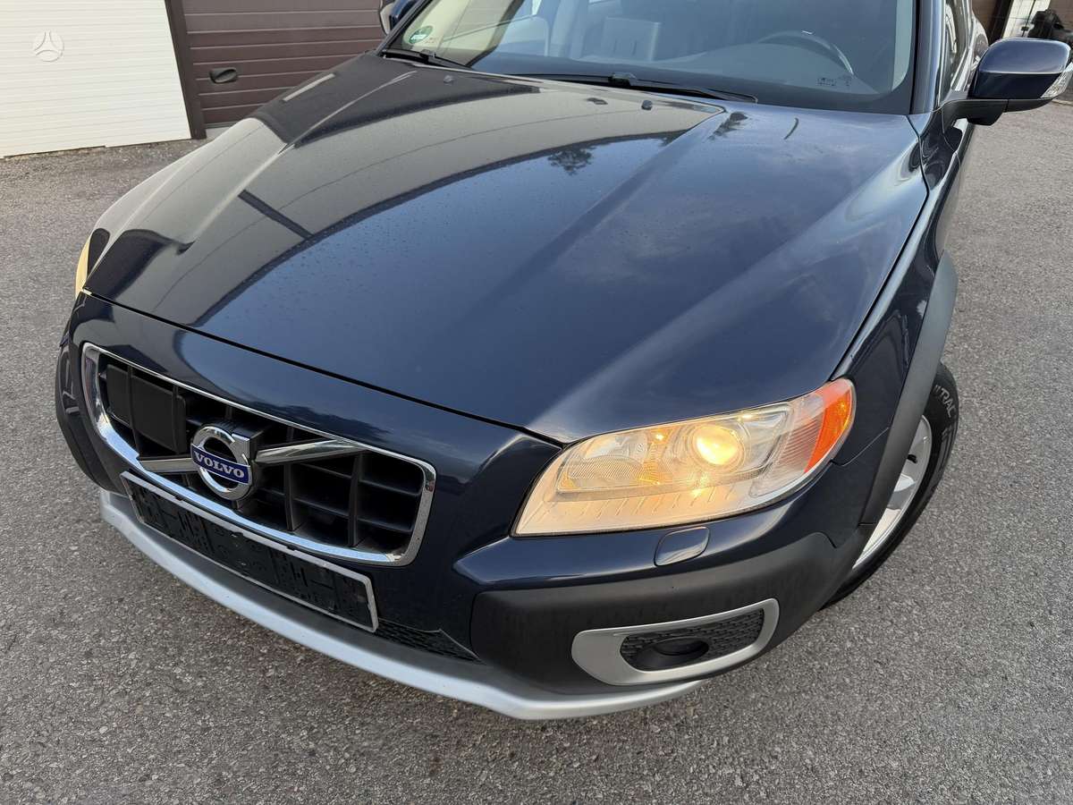 Volvo XC70, 2.0 l., Универсал