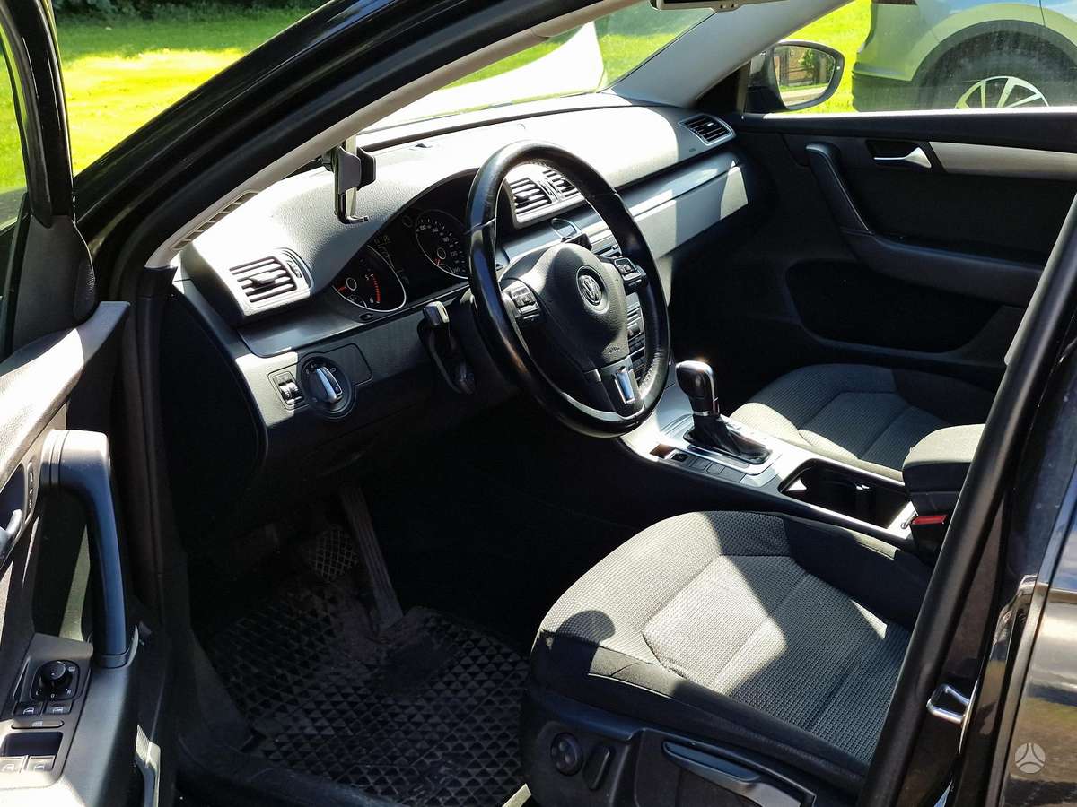 Volkswagen Passat, 2.0 l., Универсал