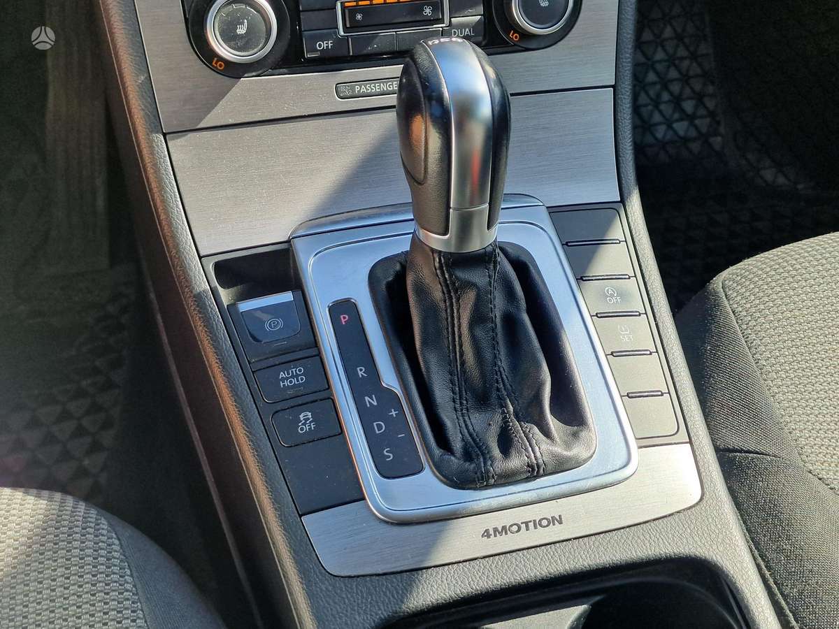 Volkswagen Passat, 2.0 l., Универсал