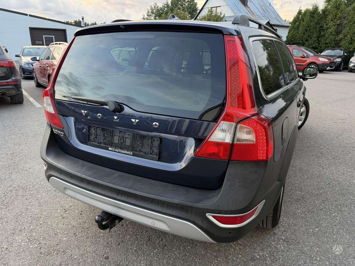 Volvo XC70, 2.0 l., wagon
