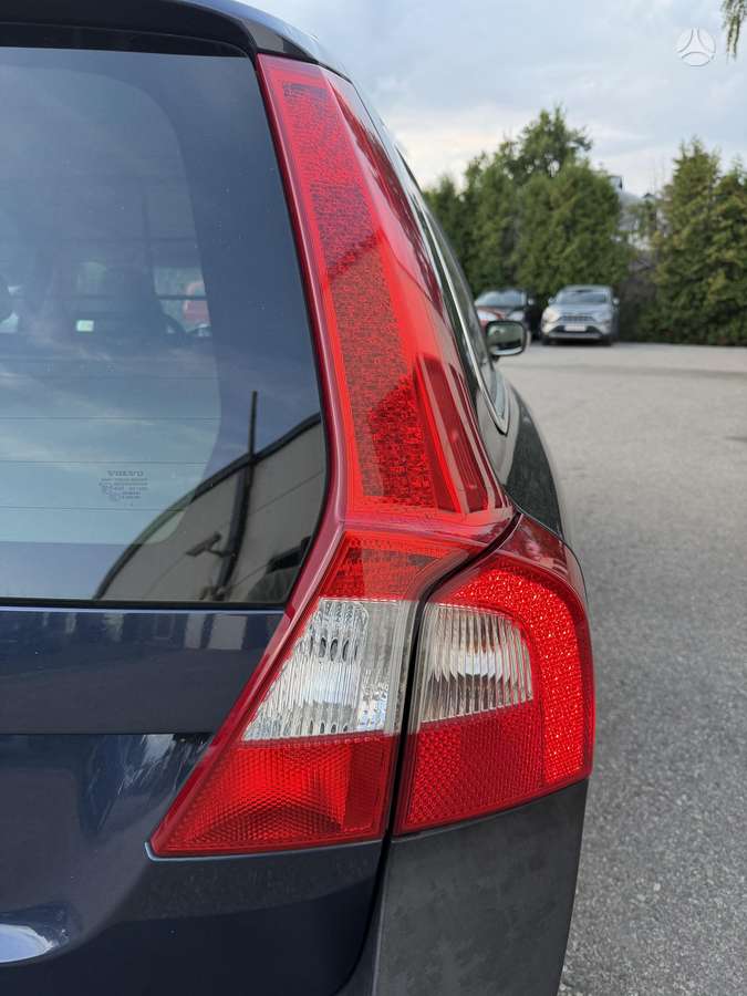 Volvo XC70, 2.0 l., Универсал