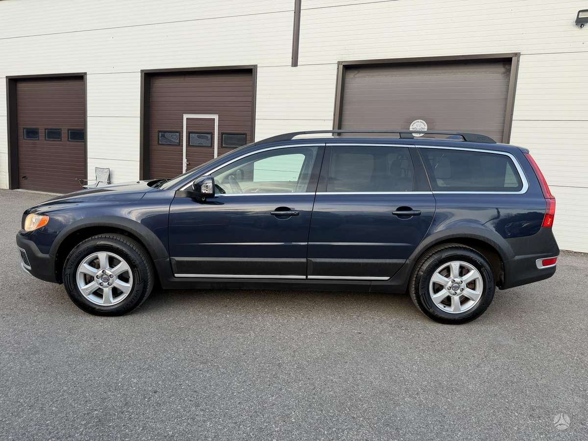 Volvo XC70, 2.0 l., Универсал