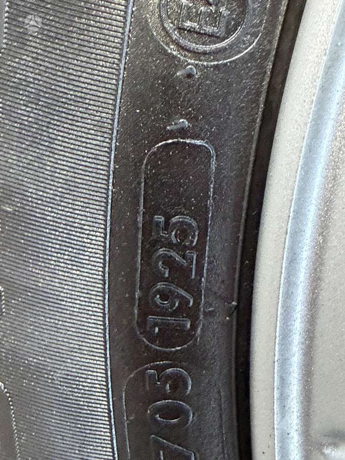 Volvo XC70, 2.0 l., Универсал