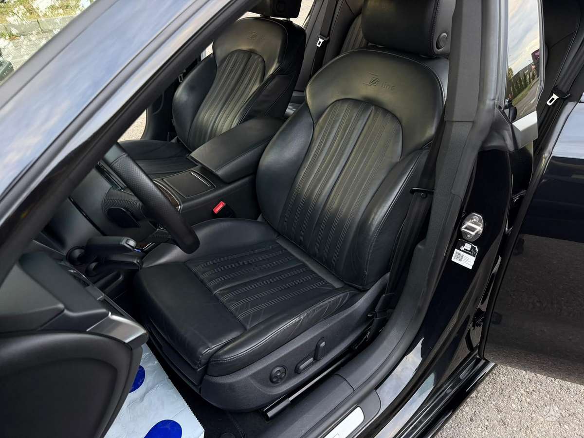 Audi A7, 3.0 l., hatchback