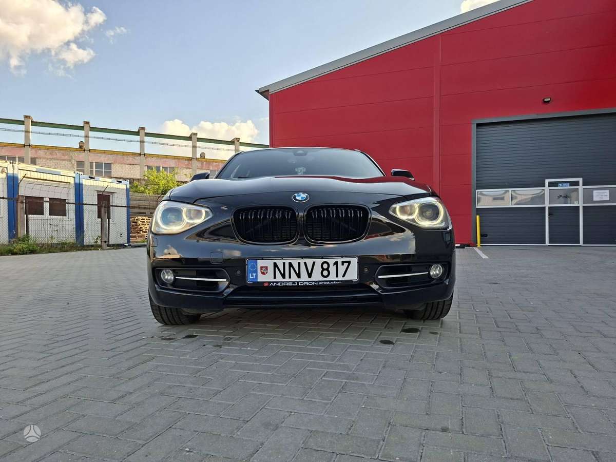 BMW 120, 2.0 l., Хэтчбек