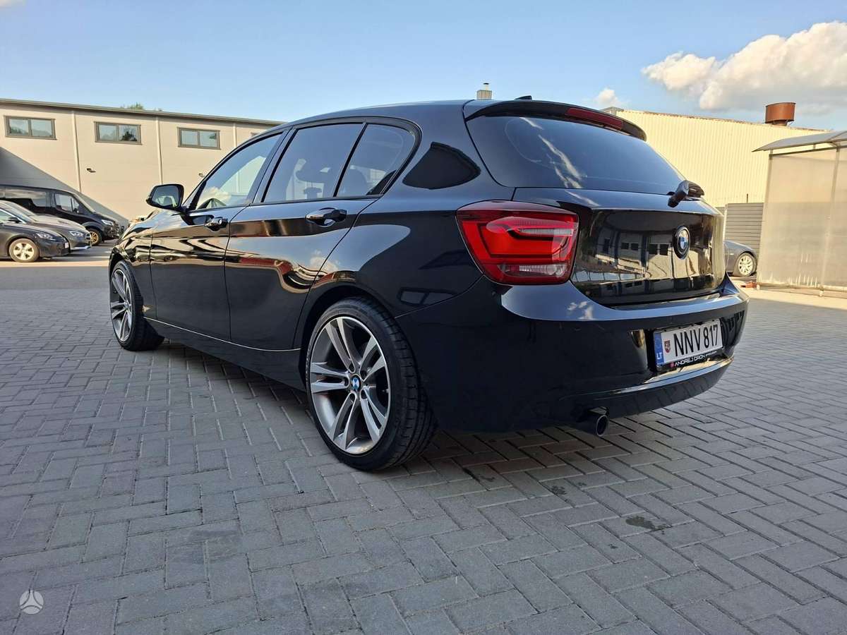 BMW 120, 2.0 l., Хэтчбек